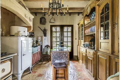 2100 West Wesley Road, Atlanta, GA 30327 - Photo 25