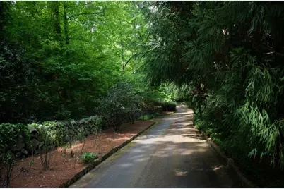 2100 West Wesley Road, Atlanta, GA 30327 - Photo 35