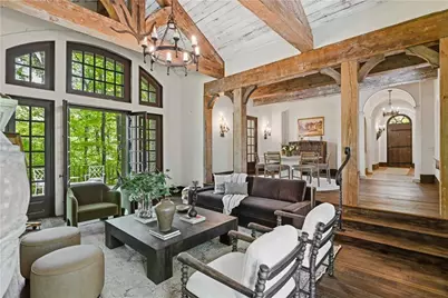 2100 West Wesley Road, Atlanta, GA 30327 - Photo 19