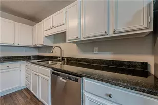 6614 Meadow Green Cir, Peachtree Corners, GA 30092 - Photo 11