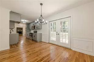 997 Carlisle Rd, Stone Mountain, GA 30083 - Photo 13