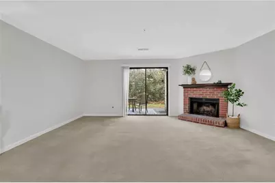 138 Sterling Court, Alpharetta, GA 30004 - Photo 3