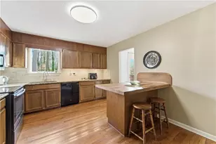 419 Ridgetop Dr NW, Acworth, GA 30102 - Photo 9