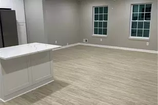 6929 Apache Ln, Riverdale, GA 30274 - Photo 5