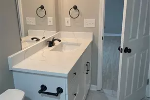 6929 Apache Ln, Riverdale, GA 30274 - Photo 7