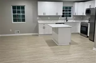 6929 Apache Ln, Riverdale, GA 30274 - Photo 3