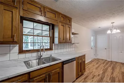 1364 W Prospect Drive, Lawrenceville, GA 30043 - Photo 11