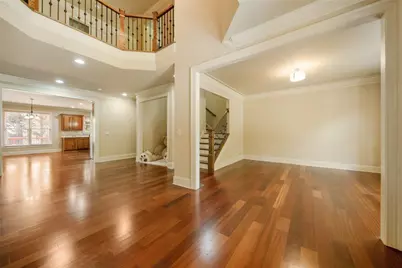 2061 Vicarage Lane, Snellville, GA 30078 - Photo 9