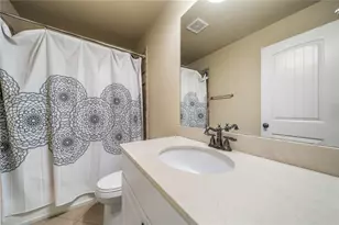 2061 Vicarage Ln, Snellville, GA 30078 - Photo 39