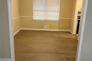 4829 Woodhurst Way, Stone Mountain, GA 30088 - Photo 5