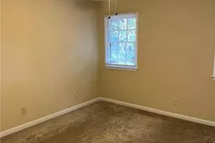 4829 Woodhurst Way, Stone Mountain, GA 30088 - Photo 11