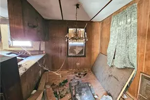 215 King St, Jonesboro, GA 30236 - Photo 5