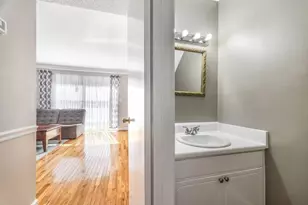 5629 Kingsport Dr, Atlanta, GA 30342 - Photo 13