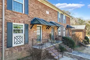 5629 Kingsport Dr, Atlanta, GA 30342 - Photo 33