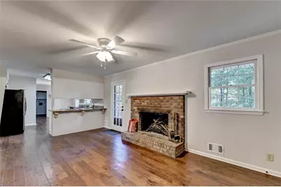 478 Dorsey Circle SW, Lilburn, GA 30047 - Photo 17