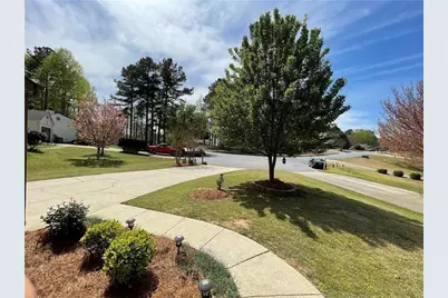 11255 Abbotts Station Drive, Duluth, GA 30097 - Photo 5