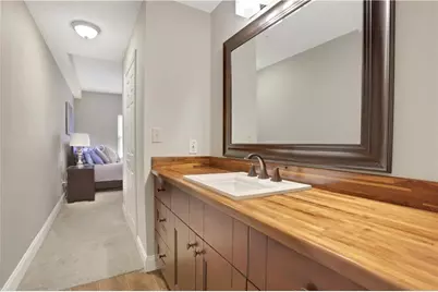 1074 Peachtree Walk NE #B414, Atlanta, GA 30309 - Photo 21