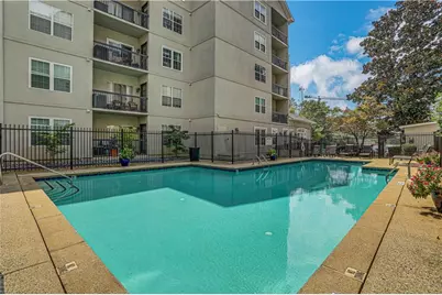 1074 Peachtree Walk NE #B414, Atlanta, GA 30309 - Photo 3