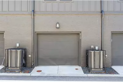 912 Brees Court, Atlanta, GA 30318 - Photo 31