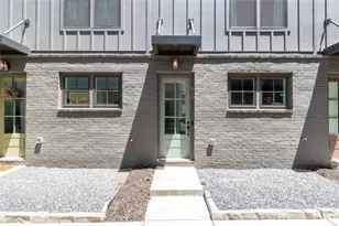 912 Brees Ct, Atlanta, GA 30318 - Photo 5