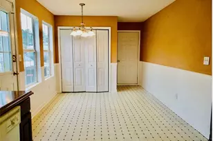 9342 Thomas Rd, Jonesboro, GA 30238 - Photo 15