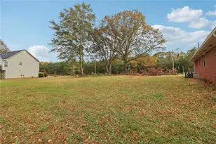 5735 Burnt Hickory Rd, Powder Springs, GA 30127 - Photo 17