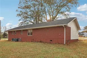 5735 Burnt Hickory Rd, Powder Springs, GA 30127 - Photo 9