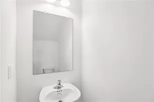 1690 Gunnin Trce NW, Atlanta, GA 30318 - Photo 13