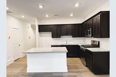 1690 Gunnin Trace NW, Atlanta, GA 30318 - Photo 9