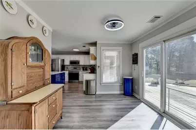 6255 Dana Way, Cumming, GA 30040 - Photo 15