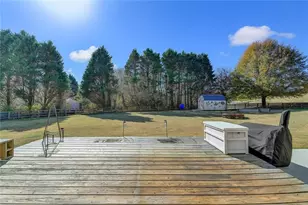 6255 Dana Way, Cumming, GA 30040 - Photo 5