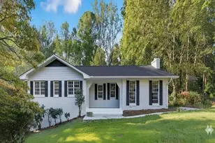 1198 Seminary Dr SW, Marietta, GA 30064 - Photo 35