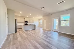 4749 Rdg Vly Dr, Gainesville, GA 30504 - Photo 5