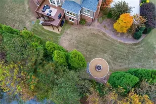 104 Lenore Ct, Woodstock, GA 30188 - Photo 9