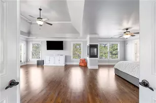 679 Crystal Cove Ct, Loganville, GA 30052 - Photo 35