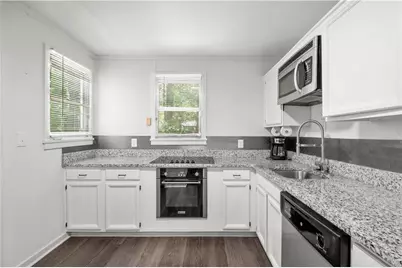 1738 Duke Road, Atlanta, GA 30341 - Photo 7