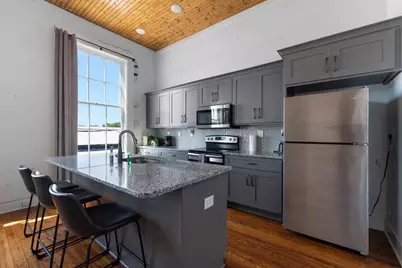 10 SW Main Street #7, Cartersville, GA 30120 - Photo 1