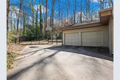 2153 Starfire Drive NE, Atlanta, GA 30345 - Photo 27