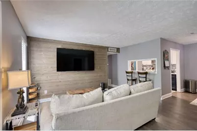 211 Summit North Drive NE #211, Atlanta, GA 30324 - Photo 11