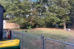 5068 Lorraine Pl, Forest Park, GA 30297 - Photo 13