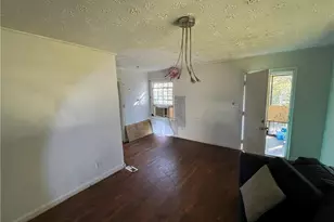 5068 Lorraine Pl, Forest Park, GA 30297 - Photo 25