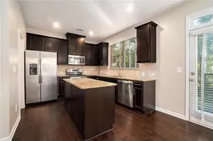 3989 Princeton Lakes Pass SW, Atlanta, GA 30331 - Photo 9