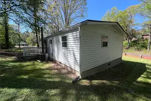 3206 Lakeland Ln, Gainesville, GA 30506 - Photo 5