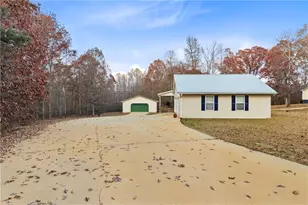 51 Perry Ln, Buchanan, GA 30113 - Photo 5