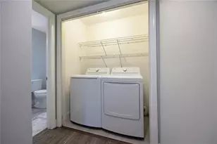 4984 Meadow Ln, Marietta, GA 30068 - Photo 9