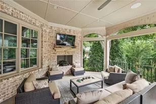 6285 Aberdeen Dr, Atlanta, GA 30328 - Photo 41