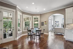 6285 Aberdeen Dr, Atlanta, GA 30328 - Photo 15