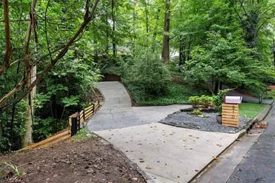 510 Forest Valley Road, Sandy Springs, GA 30342 - Photo 43