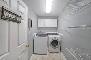 1381 Providence Dr, Lawrenceville, GA 30044 - Photo 31