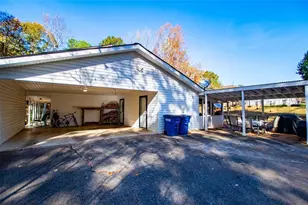 4049 Roy Ct, Douglasville, GA 30135 - Photo 9